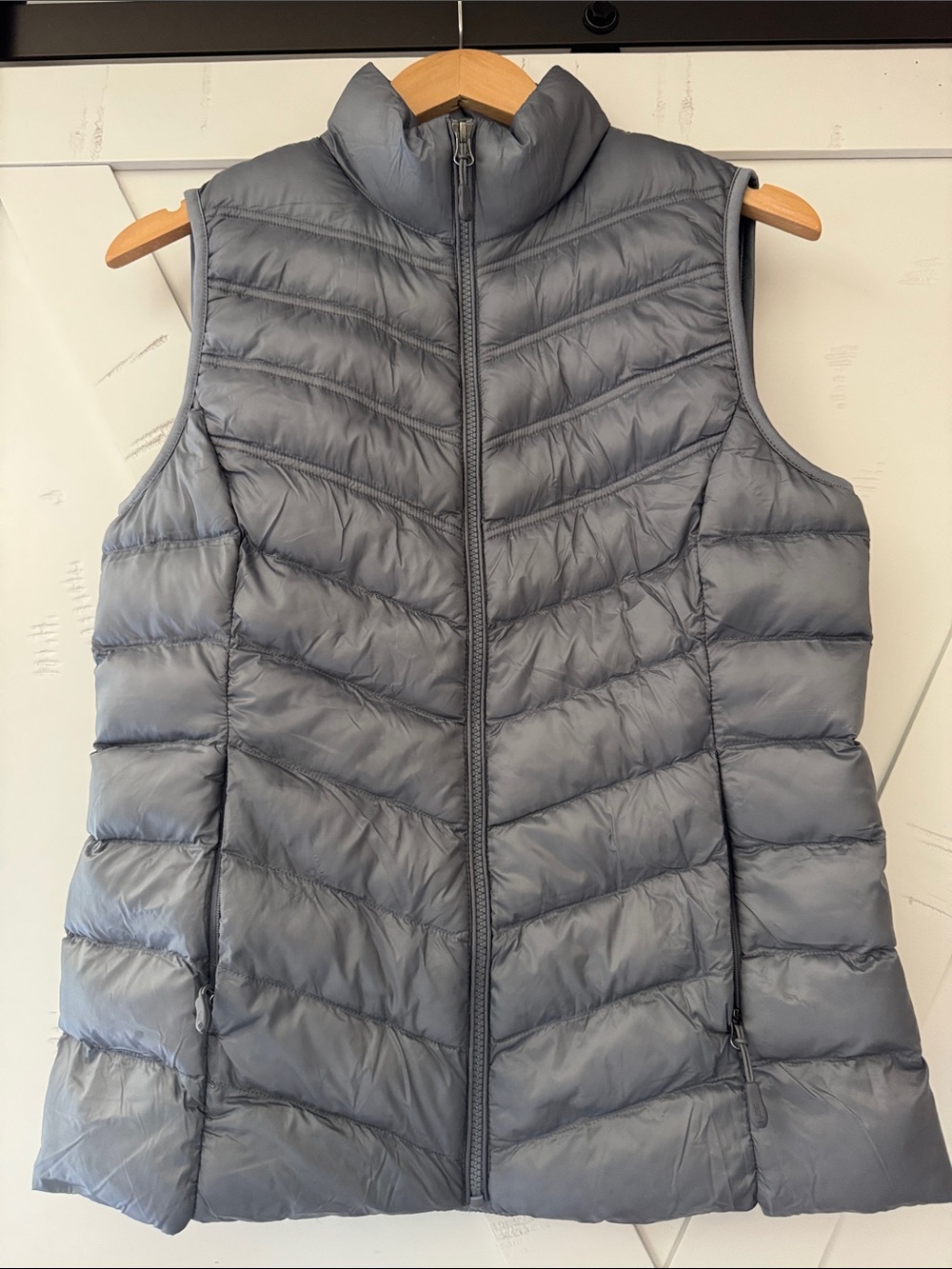 Women's Grey Quilted Packable Puffer Vest